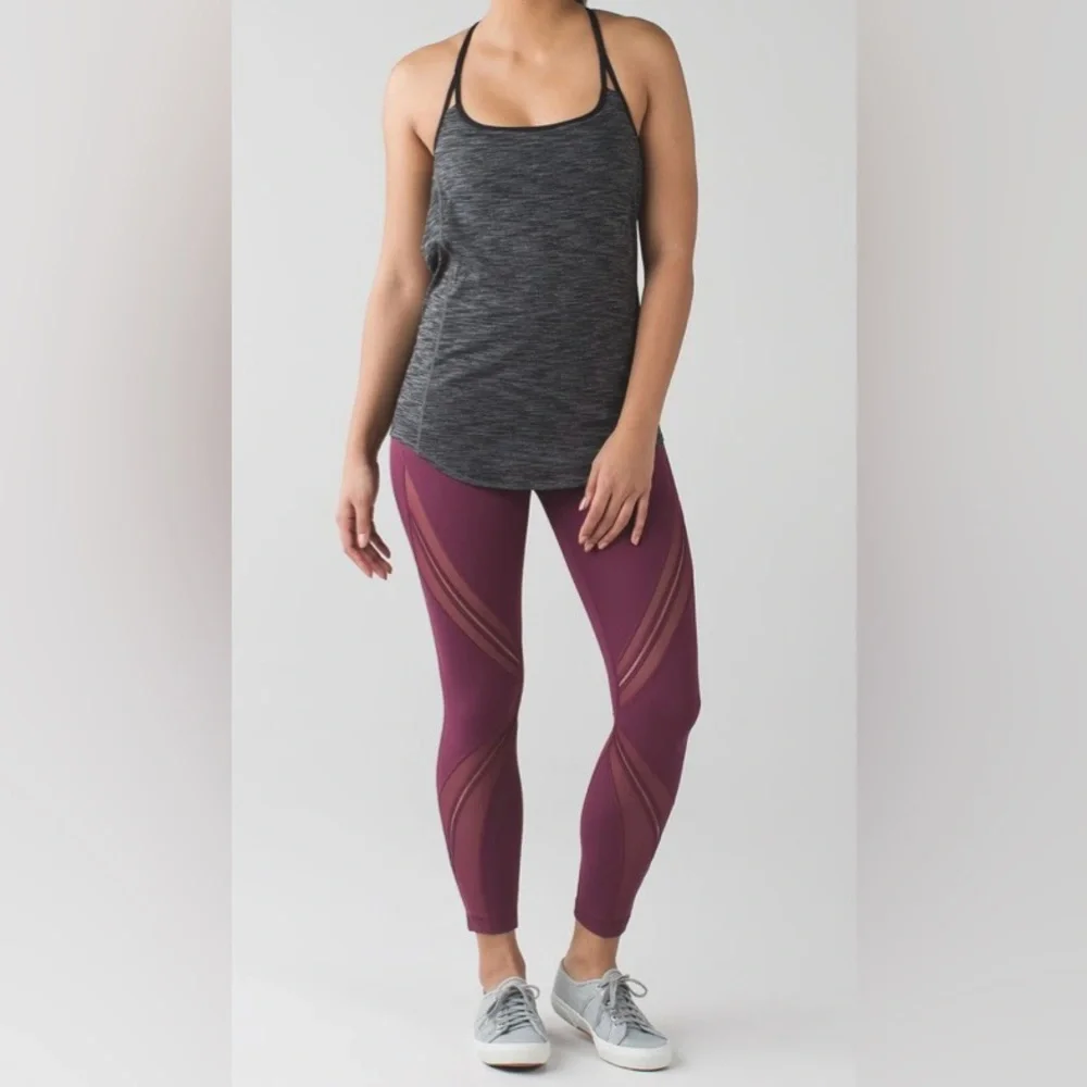 Lululemon Women’s High Times Leggings Metta